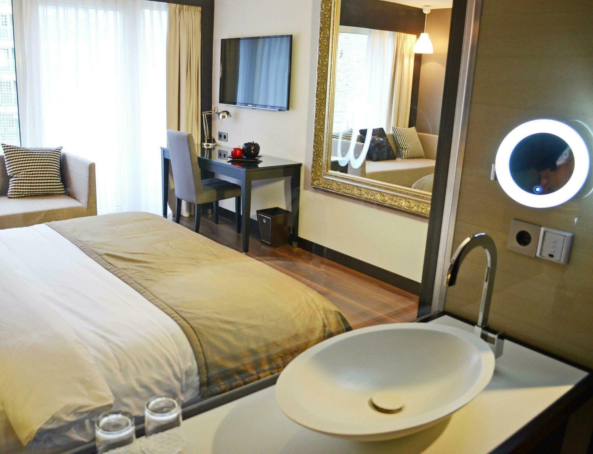 Quentin Berlin Hotel Am Kurfuerstendamm Luaran gambar